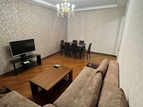 3-otaqlı yeni tikili kirayə verilir, Xətai r., 100 m²