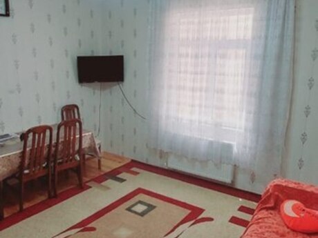4 otaq · 140 m² · 1/1 mərtəbə, Səbail