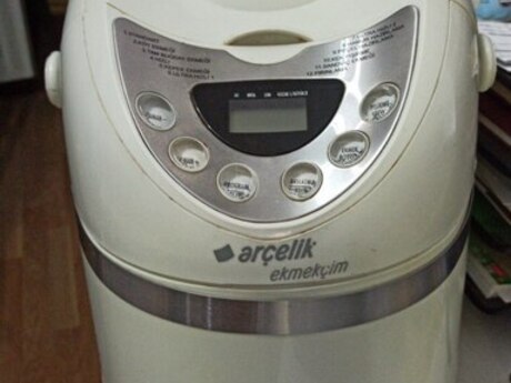 Çörəkbişirən "Arçelik 2705" Çörəkbişirən "Arçelik 2705"