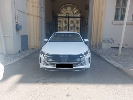 "BYD Destroyer 05, 2025 il" icarəsi "BYD Destroyer 05, 2025 il" icarəsi