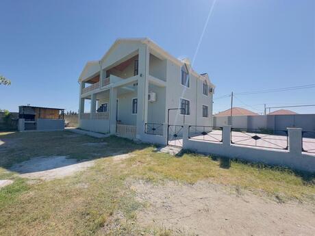 7-комн. · 260 m²
