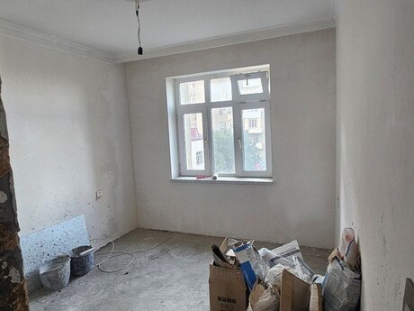 Binəqədidə 6 otaqlı köhnə tikili mənzil satılır, 122 m², 200 000 AZN, şəkil 4 / 12