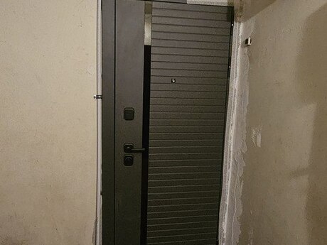 Binəqədidə 6 otaqlı köhnə tikili mənzil satılır, 122 m², 200 000 AZN, şəkil 2 / 12