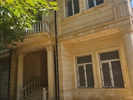Nəsimidə 9 otaqlı həyət evi kirayə verilir, 600 m², 4 800 AZN/ay, şəkil 2 / 12