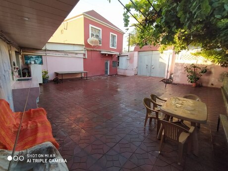 6 otaq · 178 m² · 1/1 mərtəbə, Bülbülə
