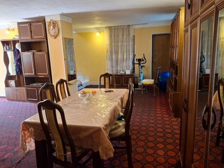 Bülbülədə 6 otaqlı həyət evi satılır, 178 m², 215 000 AZN, şəkil 4 / 12