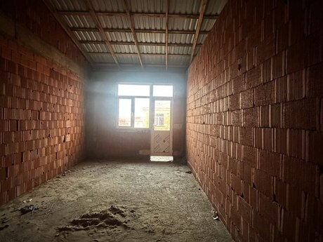 Qurtuluş 93 kompleksində 1 otaqlı yeni tikili mənzil satılır, 54 m², 48 000 AZN, şəkil 2 / 4