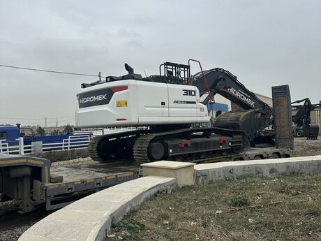 Hidromek HMK310 LC-3, 2025 il