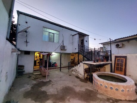 Bülbülədə 3 otaqlı həyət evi satılır, 200 m², 97 000 AZN, şəkil 3 / 12