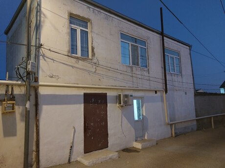 Bülbülədə 3 otaqlı həyət evi satılır, 200 m², 97 000 AZN, şəkil 2 / 12