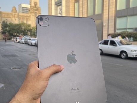 Apple iPad Pro 11'Inch M4 Black 256 GB 