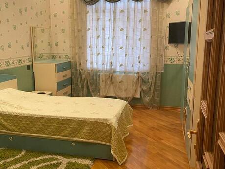7-room house for sale in Bakıxanov, 470 m², 615 000 AZN, photo 4 / 12