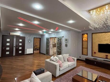 7-room new-build apartment for sale in Aşağı Güzdək, 412 m², 1 100 000 AZN, photo 5 / 12