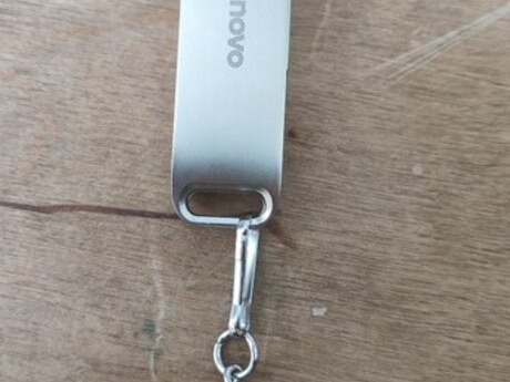 USB flaş "Lenovo 2TB"