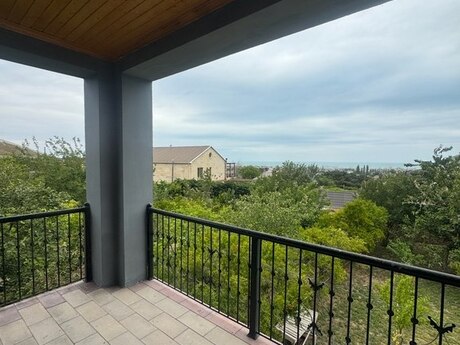 7 otaq · 156 m²