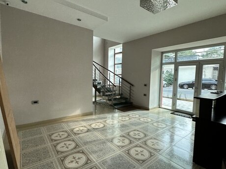 Commercial space for sale in Nərimanov, 500 m², 1 150 000 AZN, photo 3 / 12