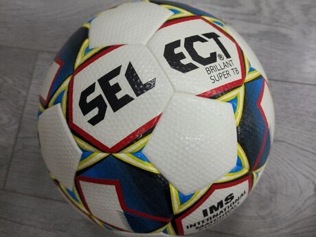 Futbol topları