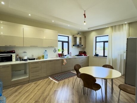 Albalılıqda 4 otaqlı həyət evi satılır, 320 m², 325 000 AZN, şəkil 3 / 12