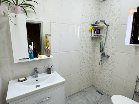 Albalılıqda 4 otaqlı həyət evi satılır, 320 m², 325 000 AZN, şəkil 4 / 12