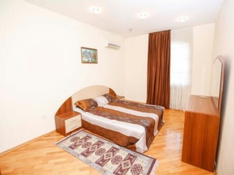 8-room house for rent in Badamdar, 380 m², 4 000 AZN/mo, photo 5 / 12