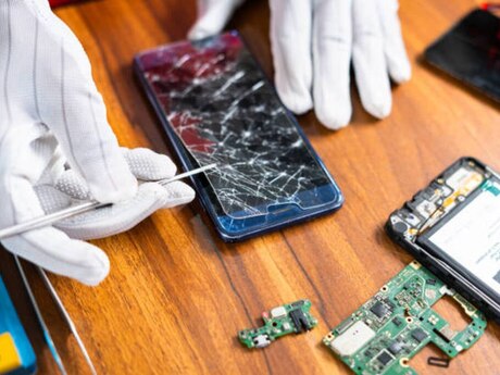 Telefon ekranlarının təmiri Telefon ekranlarının təmiri