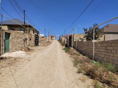 5 otaq · 200 m² · 1/1 mərtəbə, Qobu