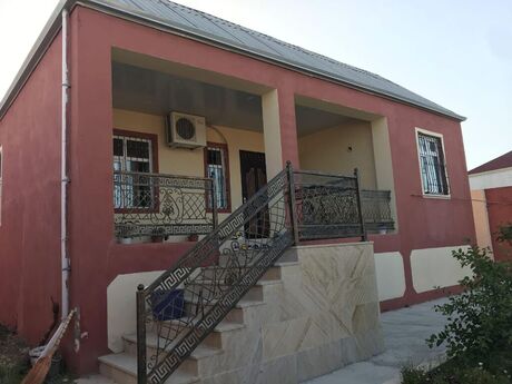 4-комн. · 135 m²