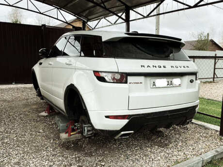 "Range Rover Evoque" ehtiyat hissələri