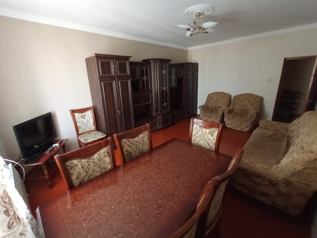 Lökbatanda 2 otaqlı köhnə tikili mənzil satılır, 57 m², 105 000 AZN, şəkil 3 / 10