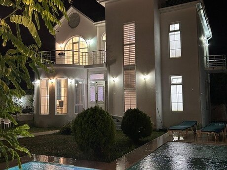 Bağ evi kirayə verilir, Qəbələ ş. Bağ evi kirayə verilir, Qəbələ ş.