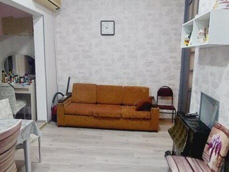 4 rooms · 80 m² · floor 1/1, Səbail