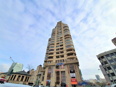 3-otaqlı yeni tikili kirayə verilir, 28 May m., 140 m²