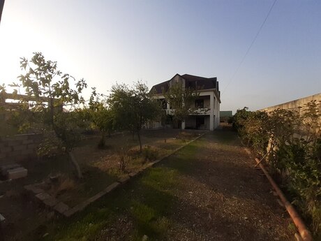 Novxanıda 3 otaqlı həyət evi kirayə verilir, 150 m², 350 AZN/ay, şəkil 5 / 12