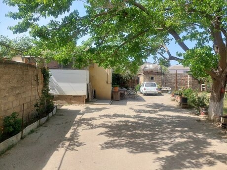 7 otaq · 160 m² · 1/1 mərtəbə, Yeni Ramana