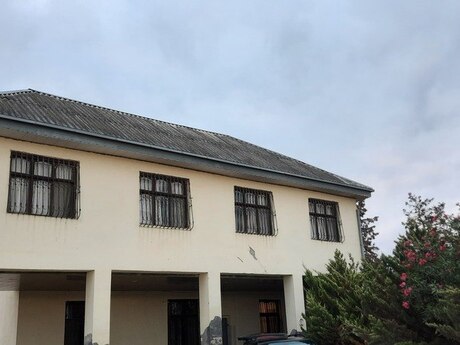 9 otaqlı ev, 350 m², Şağan, 850 AZN