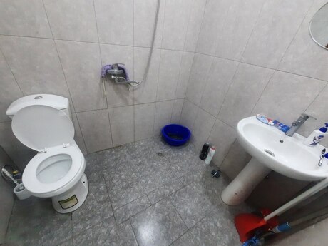 Сдаётся 1-комнатный дом, Şüvəlan, 50 м², 1 000 AZN/мес, фото 2 / 12