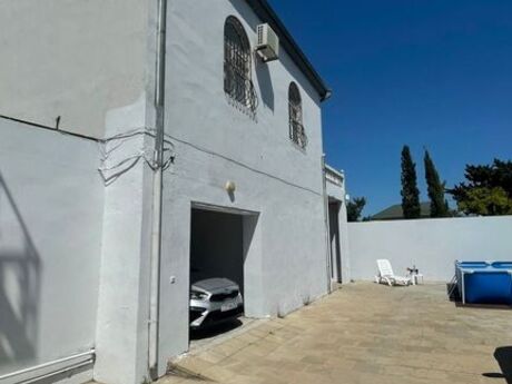 5 otaq · 330 m²