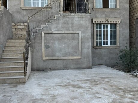 4 otaqlı ev, 200 m², Sulutəpə, 130 000 AZN