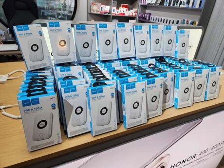 Router Wireless Mobile Wi-Fi Pro LTE Router Wireless Mobile Wi-Fi Pro LTE