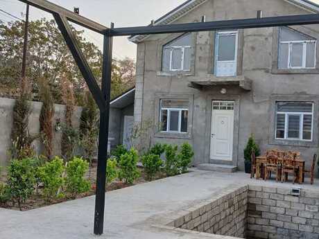 5 otaq · 200 m² · 1/1 mərtəbə, Buzovna