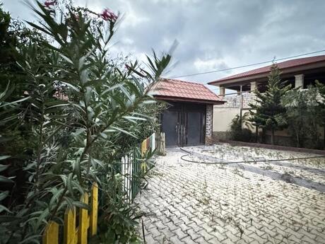 Mərdəkanda 6 otaqlı həyət evi satılır, 250 m², 240 000 AZN, şəkil 4 / 10