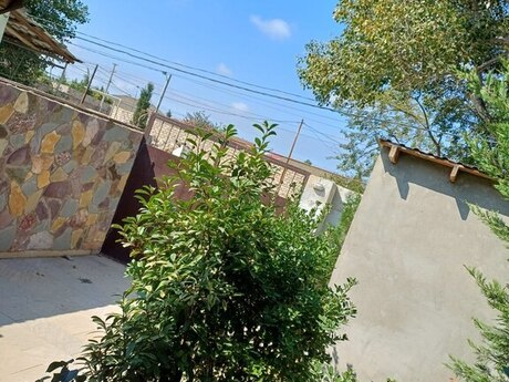 Buzovnada 4 otaqlı həyət evi satılır, 77 m², 140 000 AZN, şəkil 2 / 12