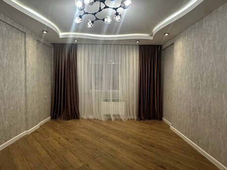 Qurtuluş 93 kompleksində 5 otaqlı yeni tikili mənzil satılır, 155 m², 125 000 AZN, şəkil 4 / 12