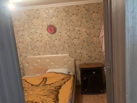 Nizamidə 3 otaqlı köhnə tikili mənzil kirayə verilir, 50 m², 150 AZN/ay, şəkil 2 / 10