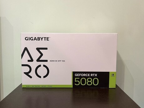 Video kart "GIGABYTE AERO RTX 5080 16GB OC GDDR7"