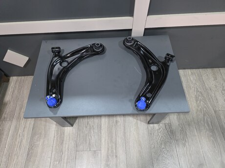 "Toyota Aqua, Prius C, Fielder" alt asqı qolları