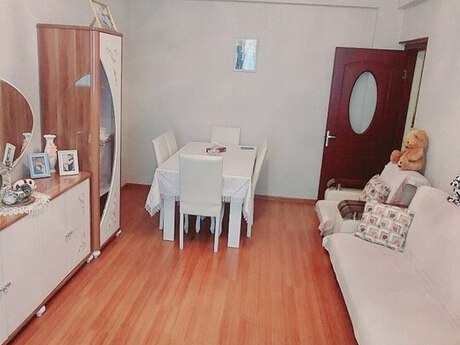 2 otaq · 67 m² · 14/17 mərtəbə, Səbail