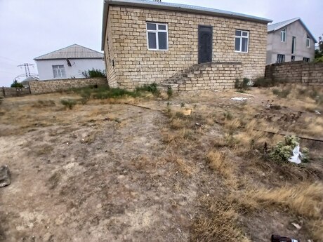 4 otaq · 160 m²