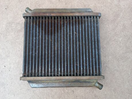 "Moskvich" soba radiatoru
