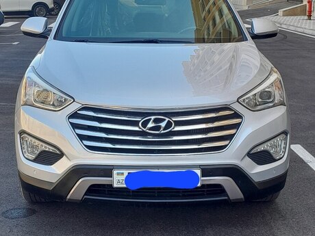 Hyundai Grand Santa Fe, 2014 il Hyundai Grand Santa Fe, 2014 il